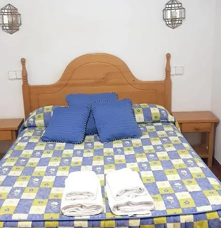 Holiday Calle Arriba - 4 * Линарес