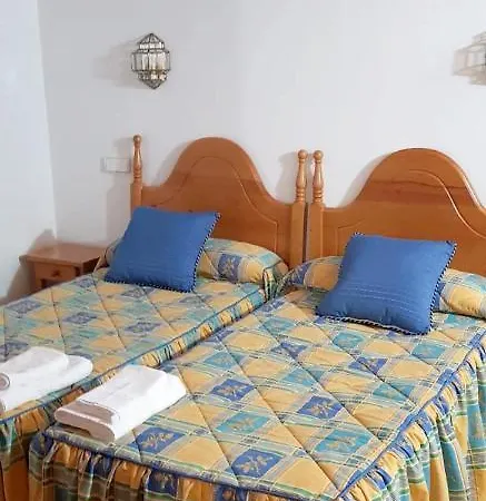 Дом отдыха Holiday Calle Arriba - 4 Линарес